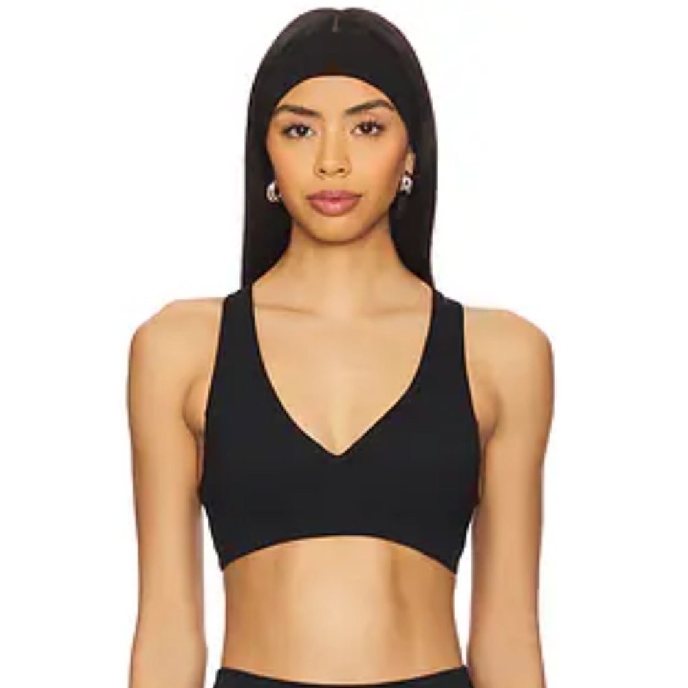 SKIMS Women's Black Sports Bra
